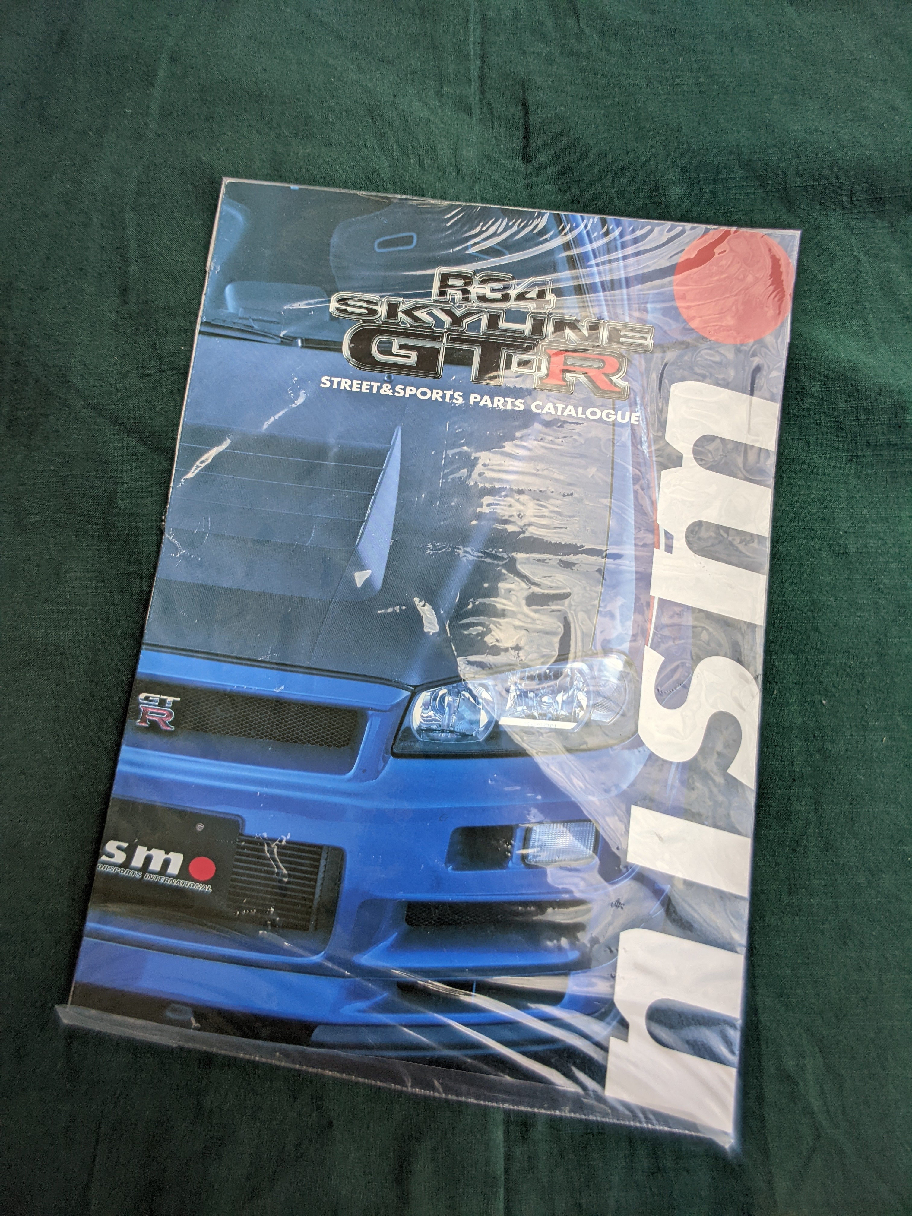 Nissan Skyline GT-R R34 V-Spec II Nismo Clubman Race Spec Looking