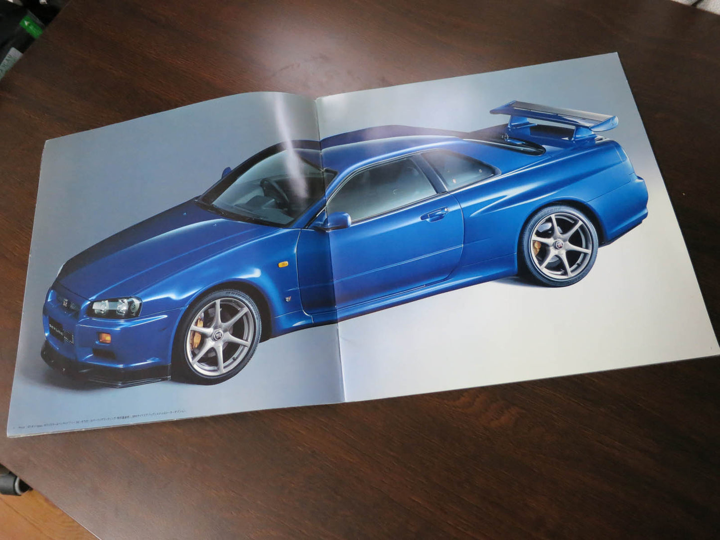 R34 GTR JDM Nissan Dealer book '99 ~ '00 (Soft cover)